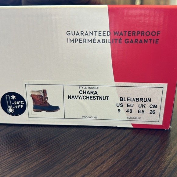 Snow boots - Picture 2 of 6